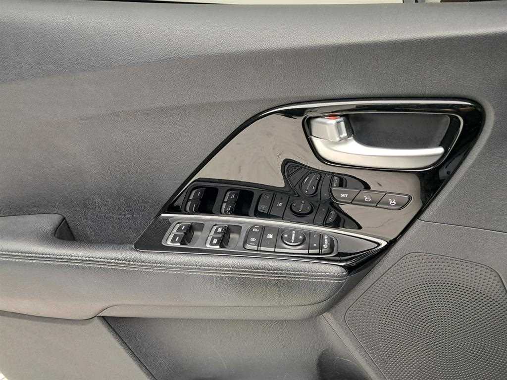 KIA Niro 2018 Negro - Importación desde Corea - HF Imports Iquique - Foto 13