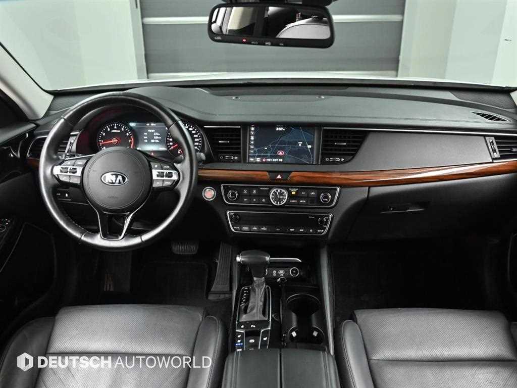 KIA K7 - Vista 7