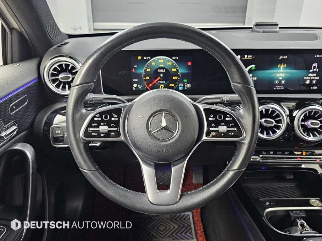 Mercedes Benz A Class 2020 Blanco - Importación desde Corea - HF Imports Iquique - Foto 13