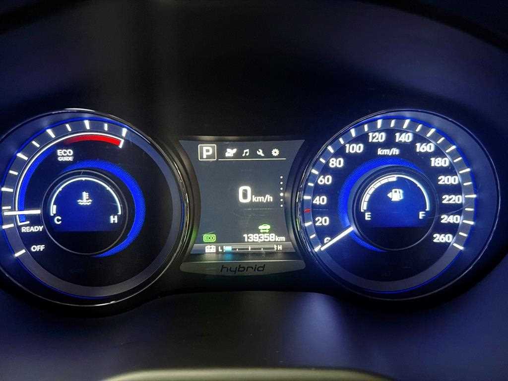 HYUNDAI Grandeur - Vista 10