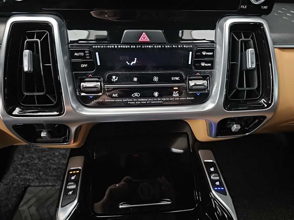 KIA Sorento - Vista 10