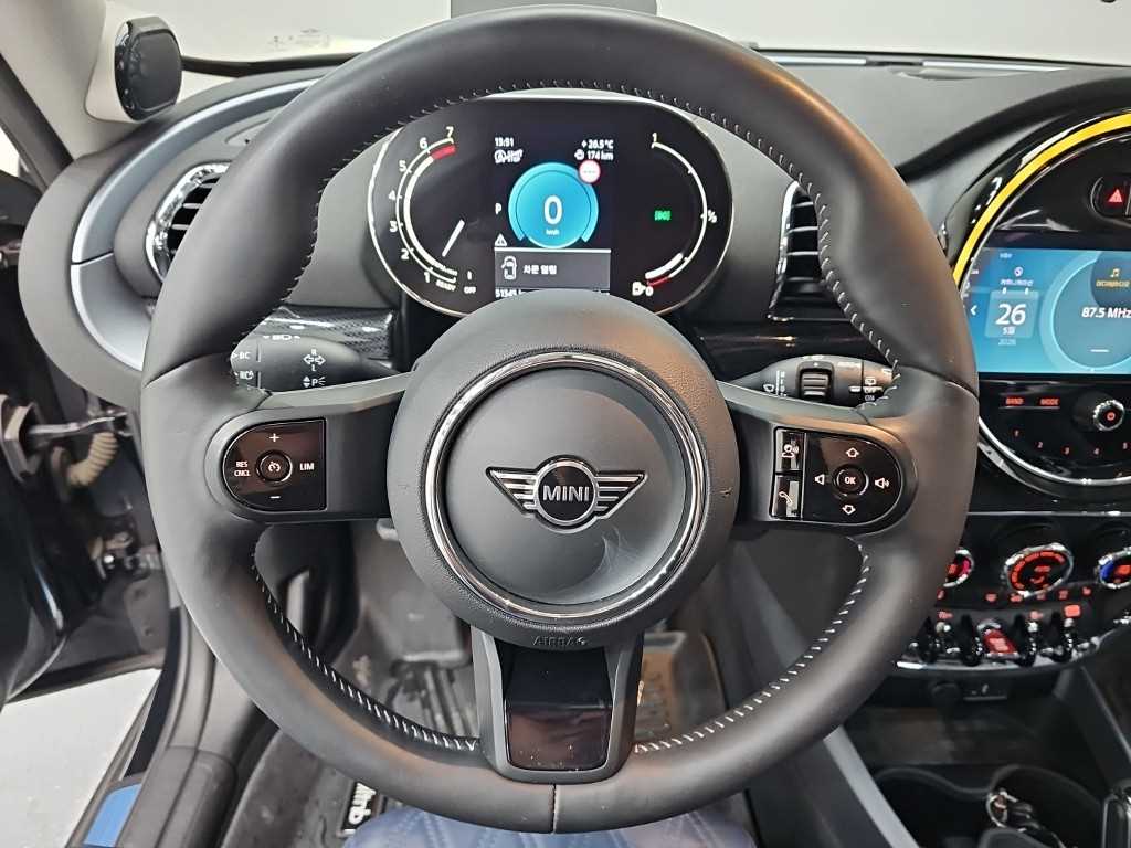 Mini Clubman - Vista 9