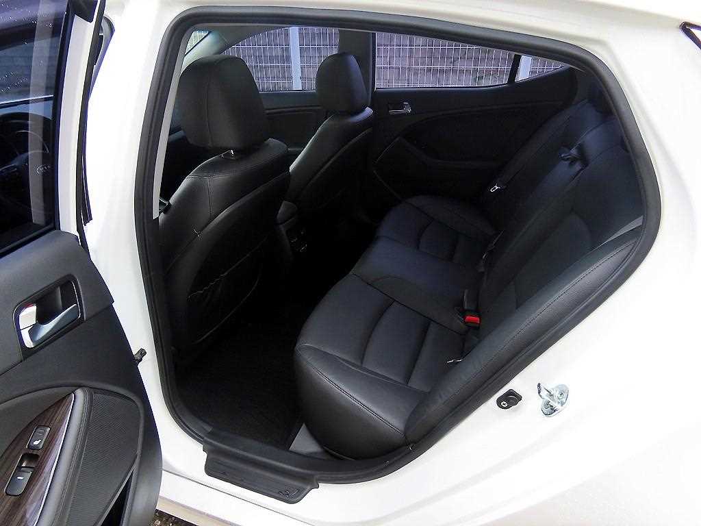 KIA K5 - Vista 6