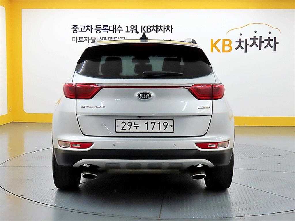 KIA Sportage - Vista 3