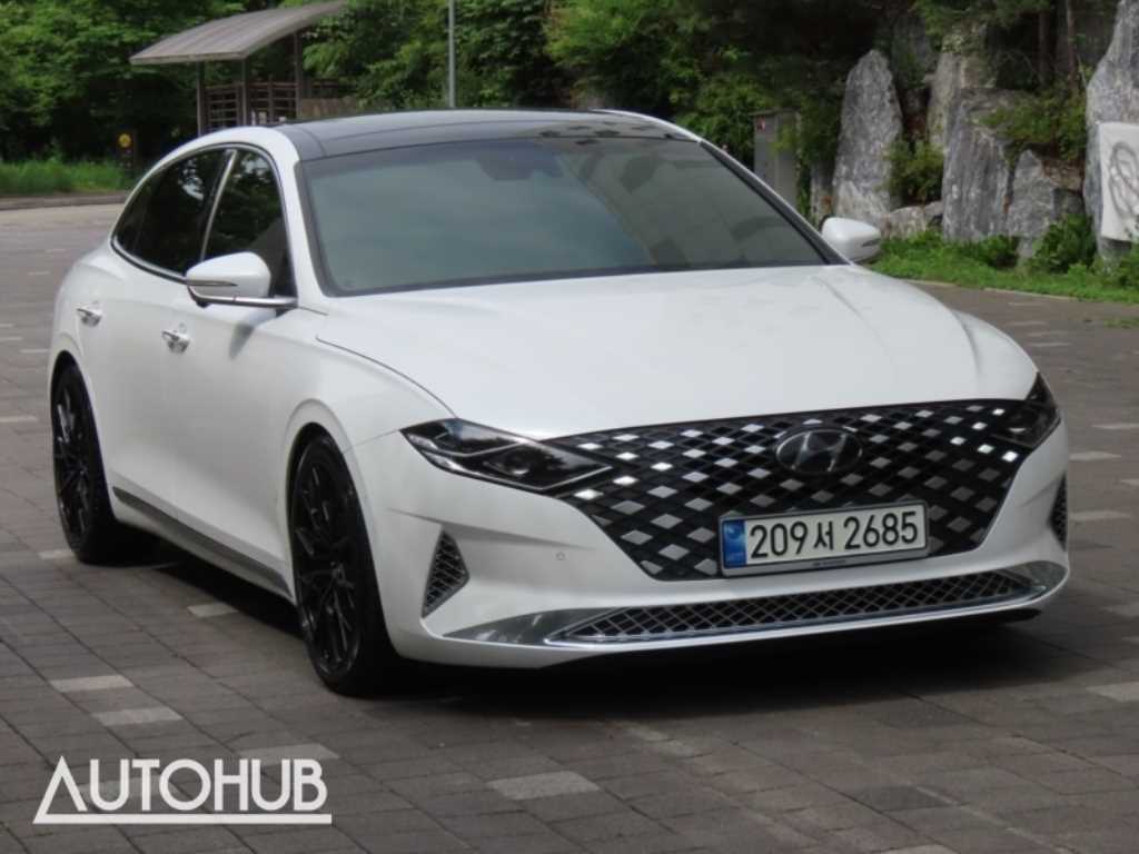 HYUNDAI Grandeur - Vista 2