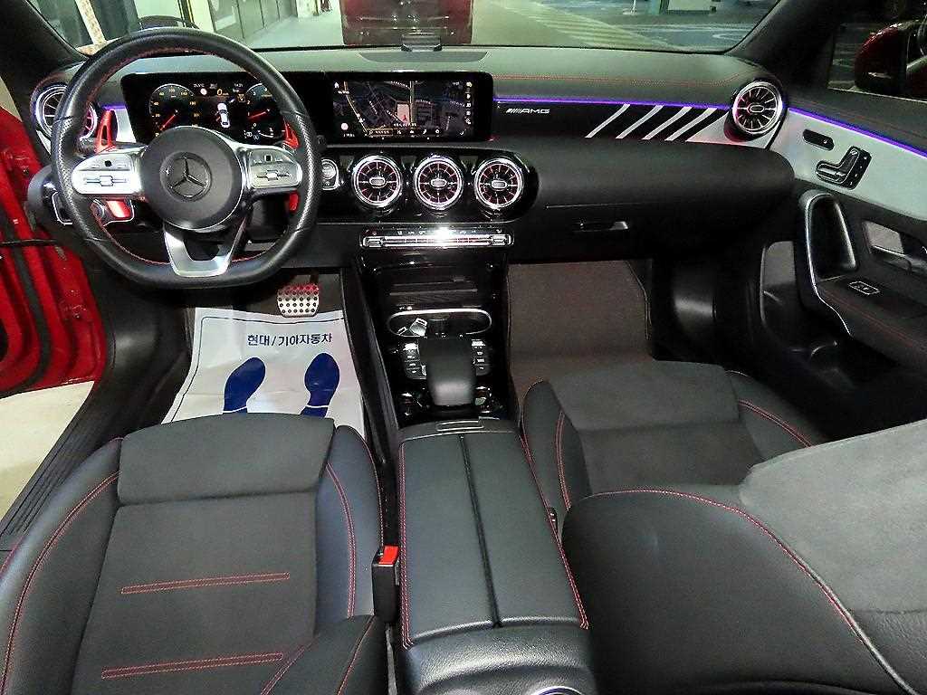 Mercedes Benz CLA Class - Vista 10