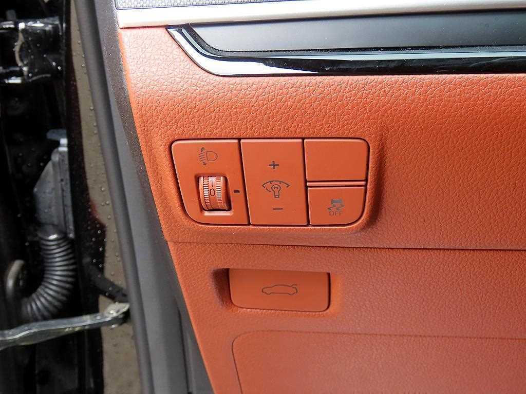 KIA K5 - Vista 12