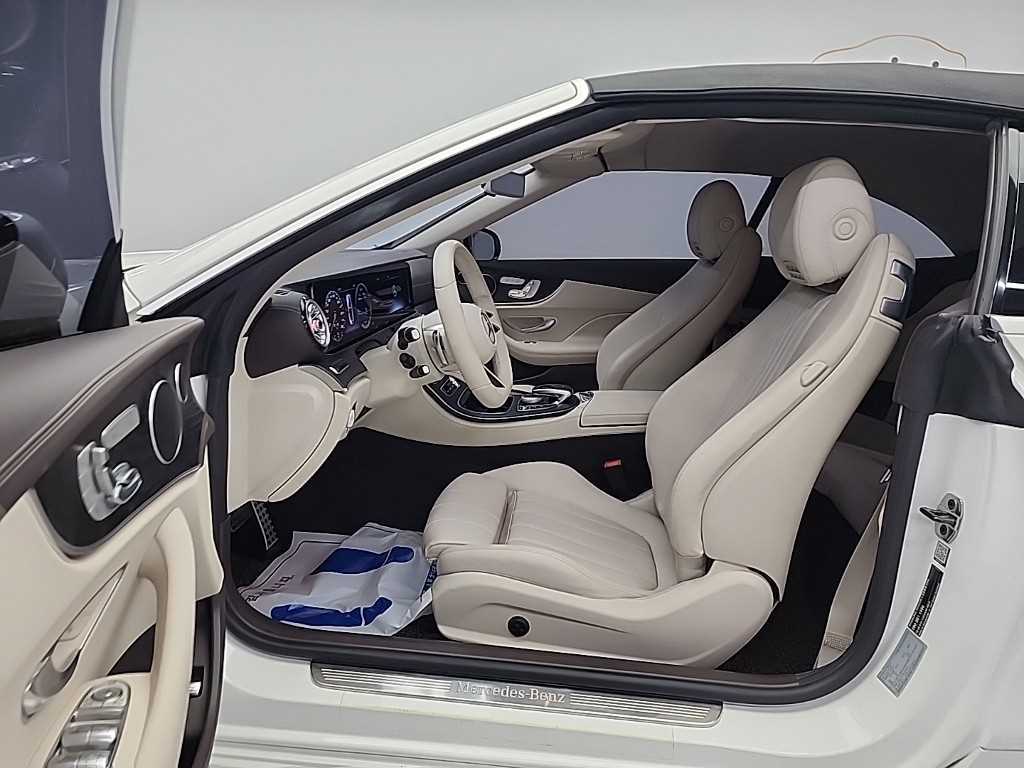 Mercedes Benz E class - Vista 11