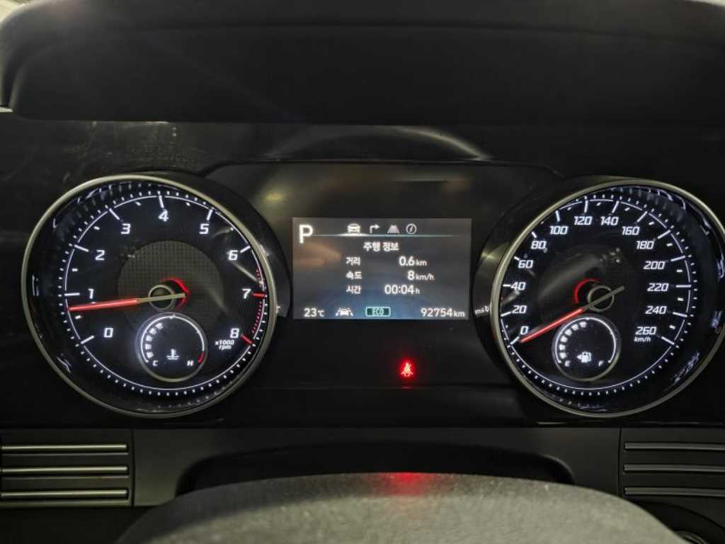 HYUNDAI Grandeur - Vista 6