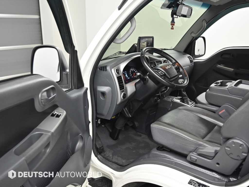 Small Truck Freezer Box(High Deck) - Vista 11