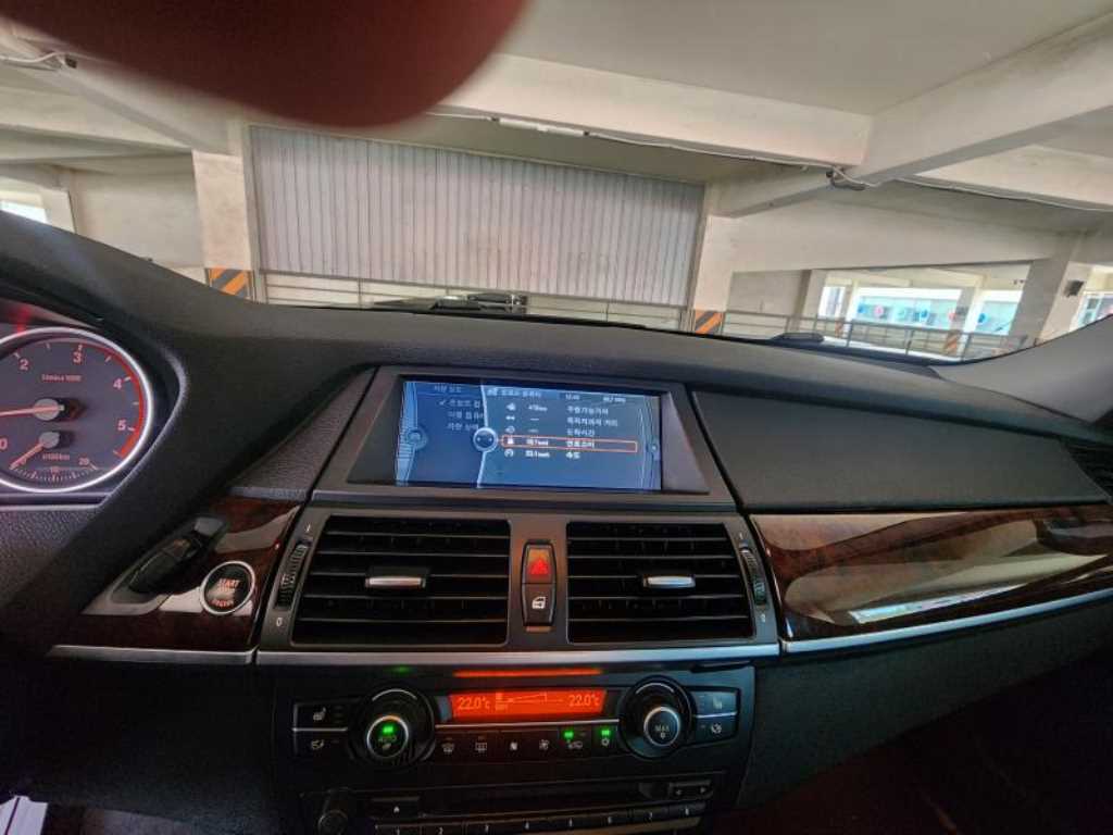 BMW X5 - Vista 10