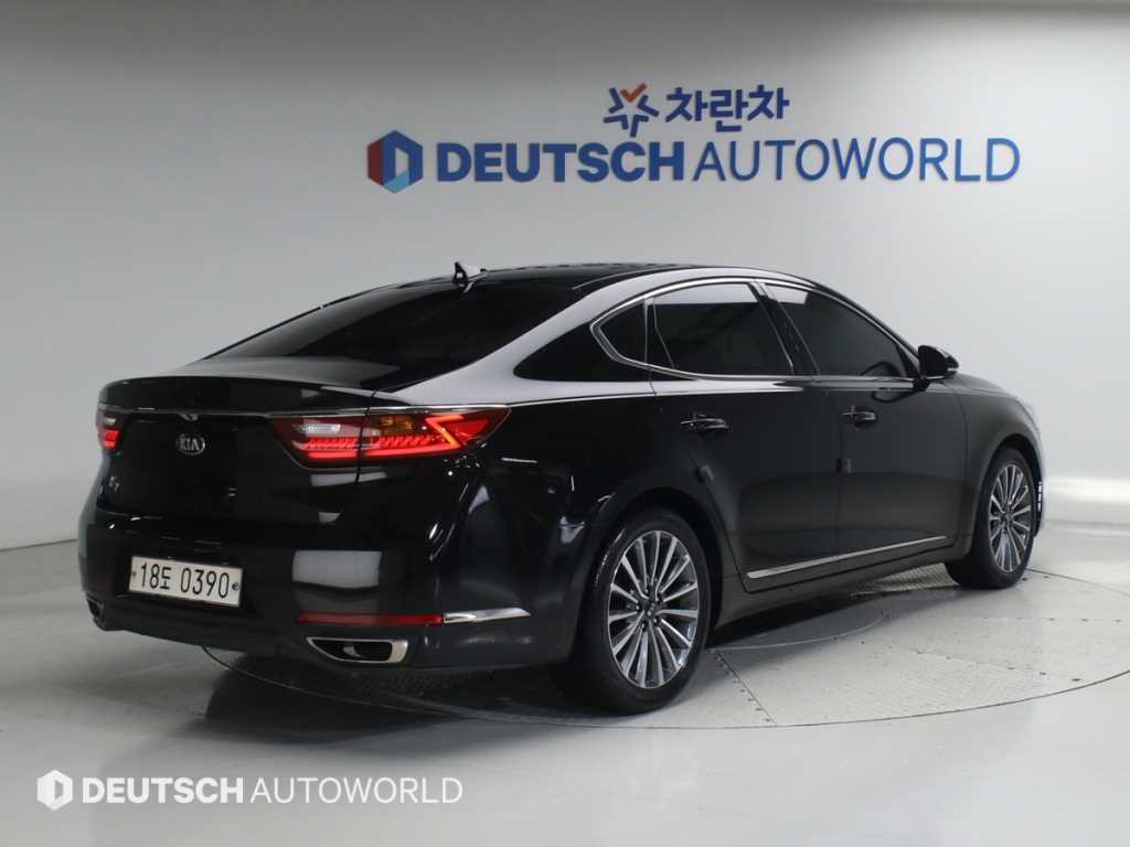 KIA K7 - Vista 3