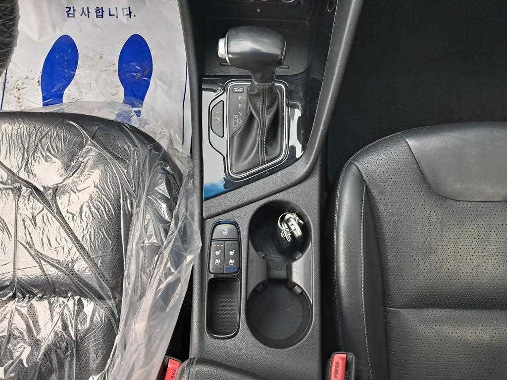 KIA Niro 2018 Negro - Importación desde Corea - HF Imports Iquique - Foto 14