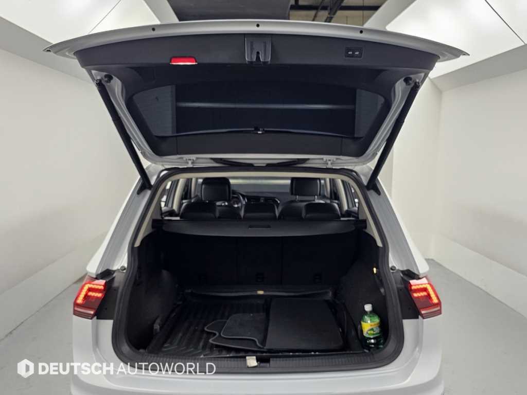 Volkswagen Tiguan 2018 Blanco - Importación desde Corea - HF Imports Iquique - Foto 19