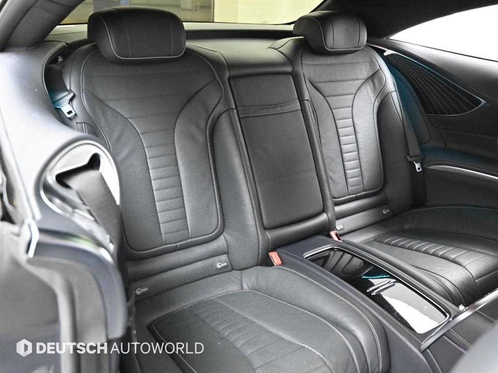 Mercedes Benz S Class - Vista 12