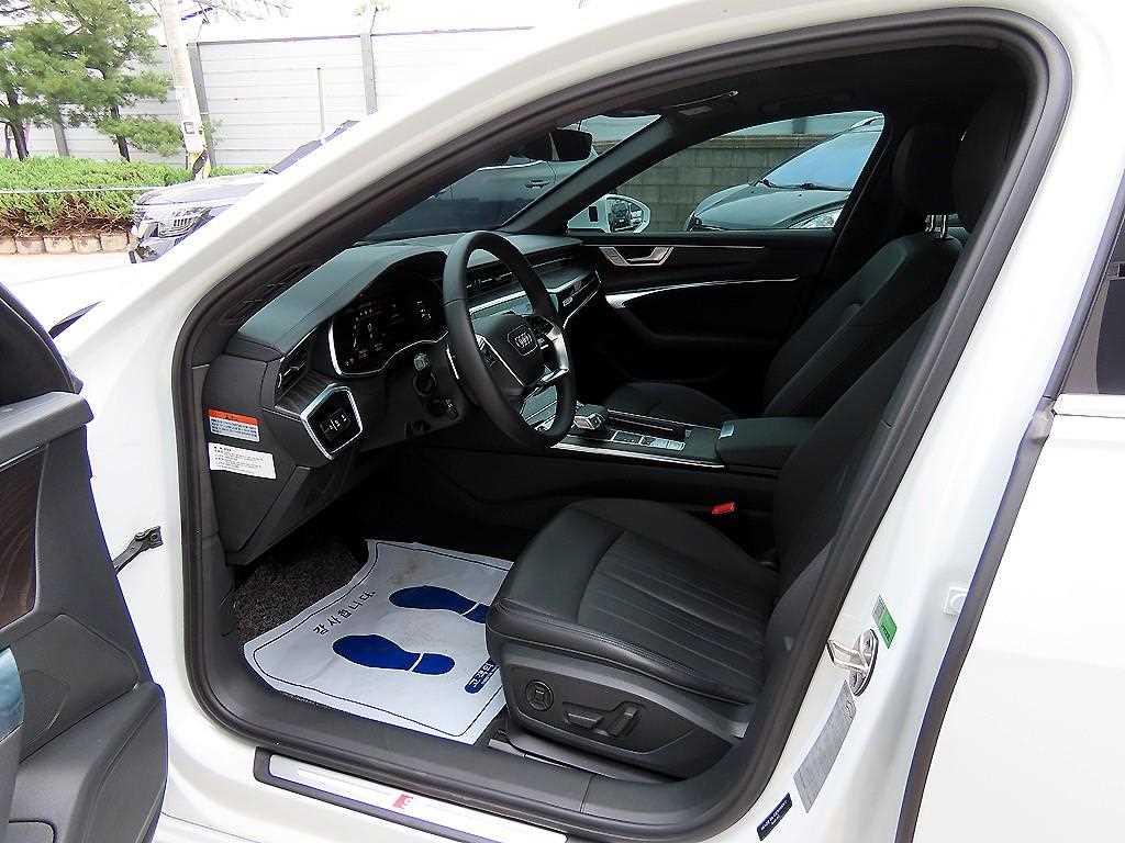 Audi A6 - Vista 5