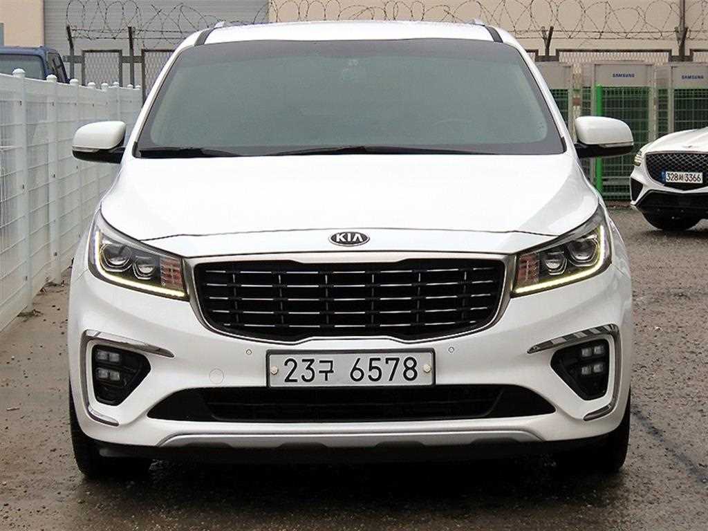 KIA Carnival 2019 - Importación desde Corea - HF Imports Iquique - Foto 1