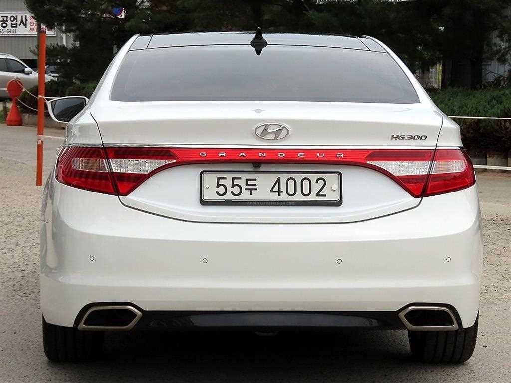HYUNDAI Grandeur - Vista 4