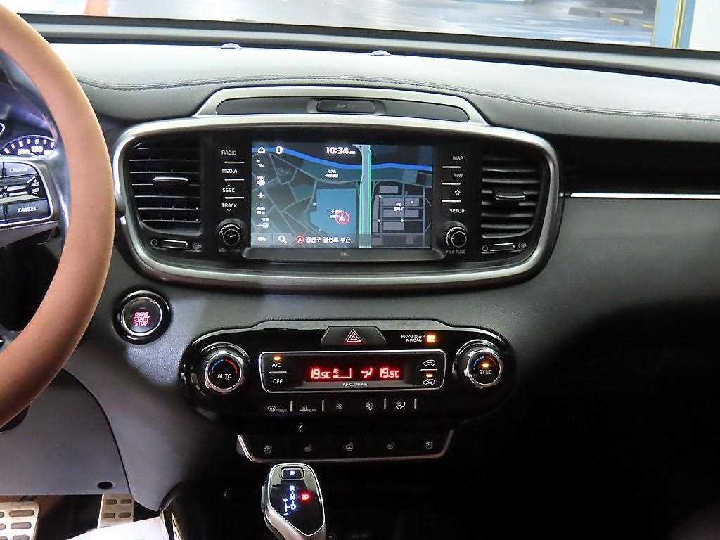 KIA Sorento - Vista 12
