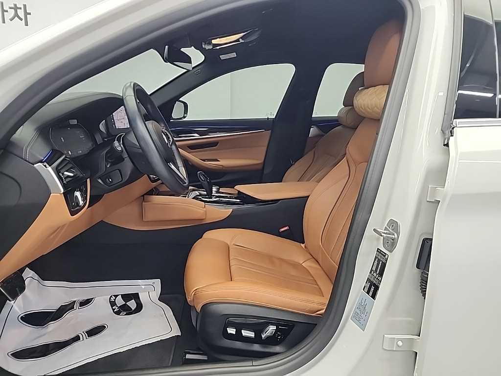 BMW 5 Series - Vista 11
