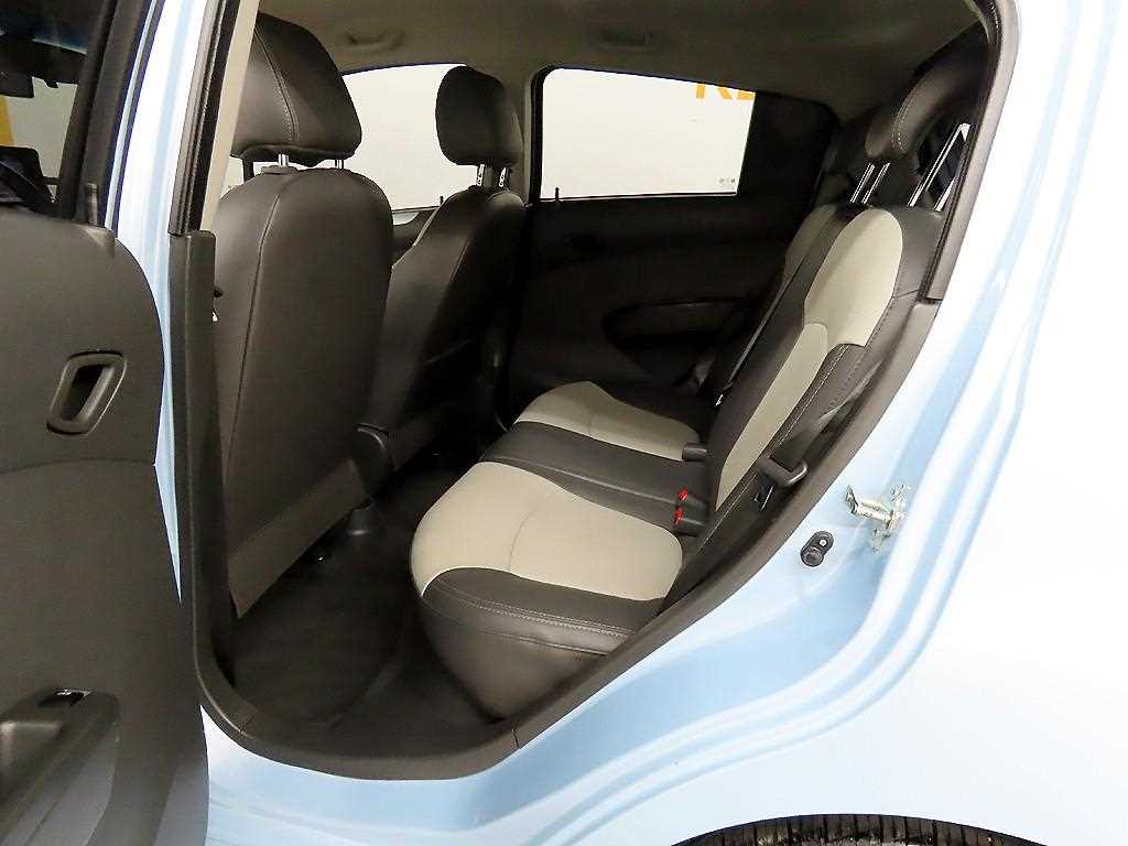 Chevrolet Spark - Vista 6