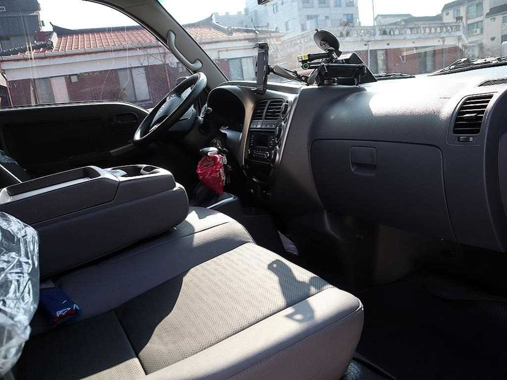 Small Truck Normal Box(High Deck) 2025 Blanco - Importación desde Corea - HF Imports Iquique - Foto 13