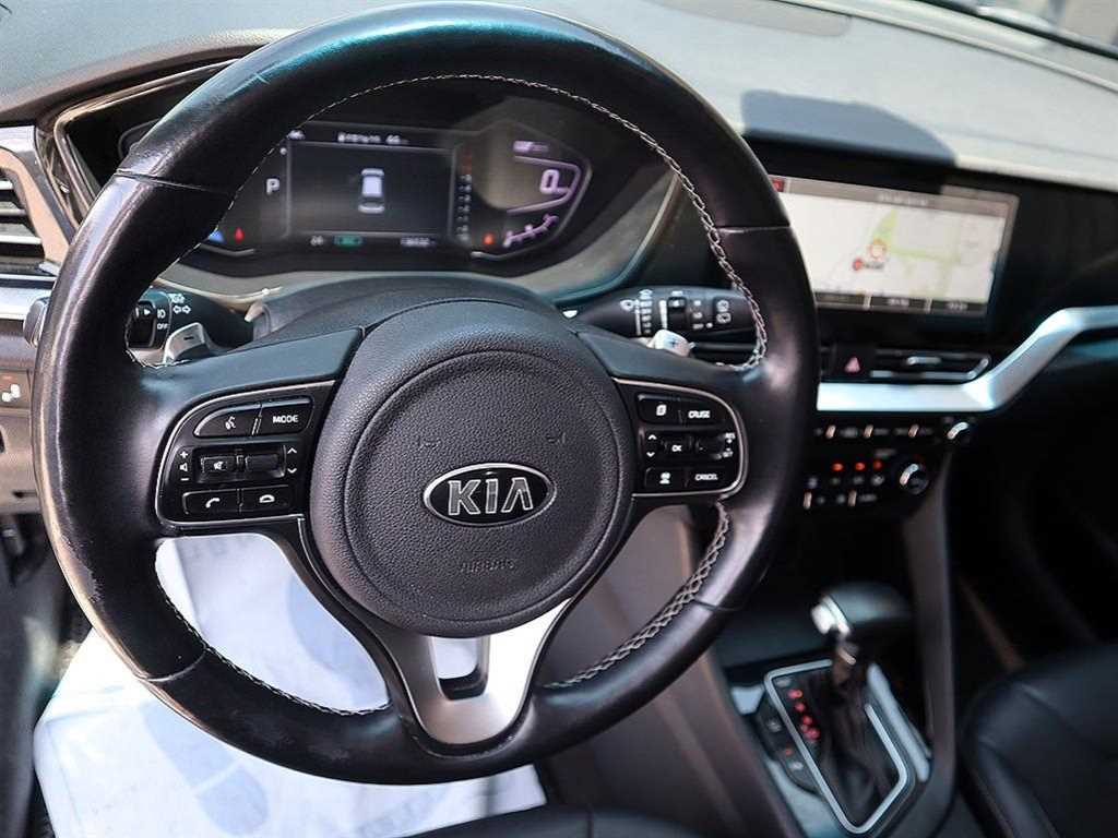 KIA Niro - Vista 8