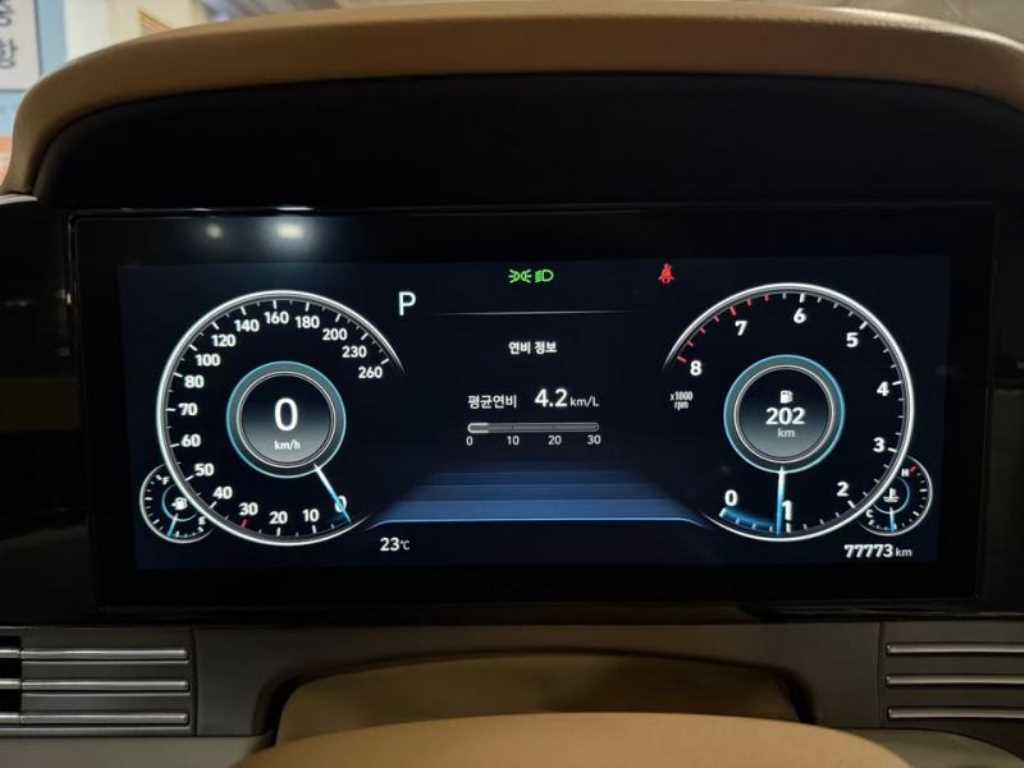 HYUNDAI Grandeur - Vista 9
