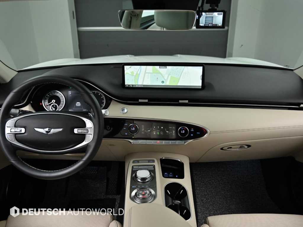 Genesis GV70 - Vista 7
