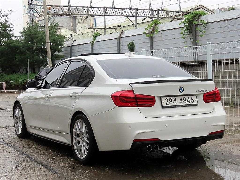 BMW 3 series - Vista 3