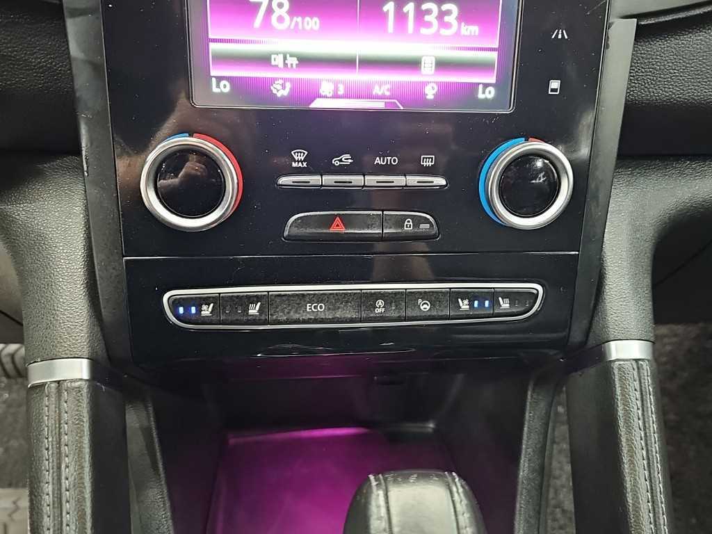 SAMSUNG QM6 - Vista 10