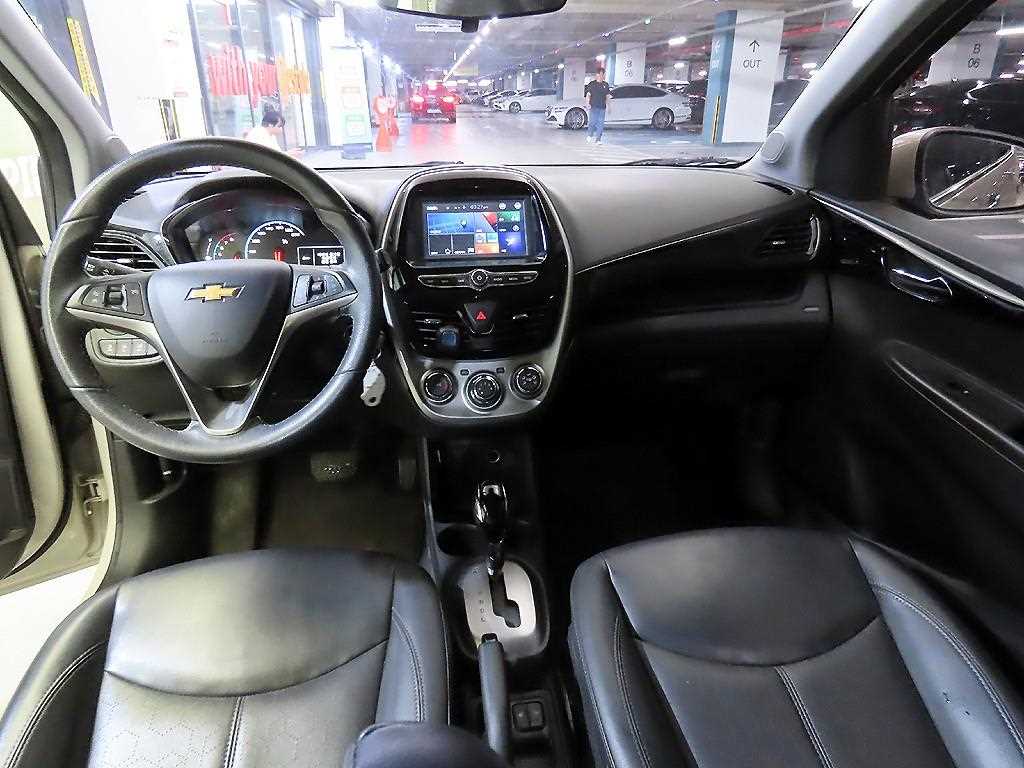 Chevrolet Spark - Vista 10