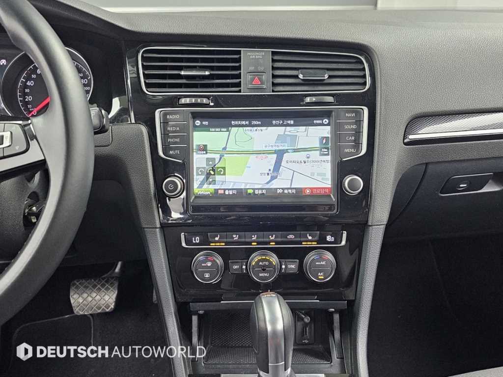 Volkswagen Golf 2015 Blanco - Importación desde Corea - HF Imports Iquique - Foto 14