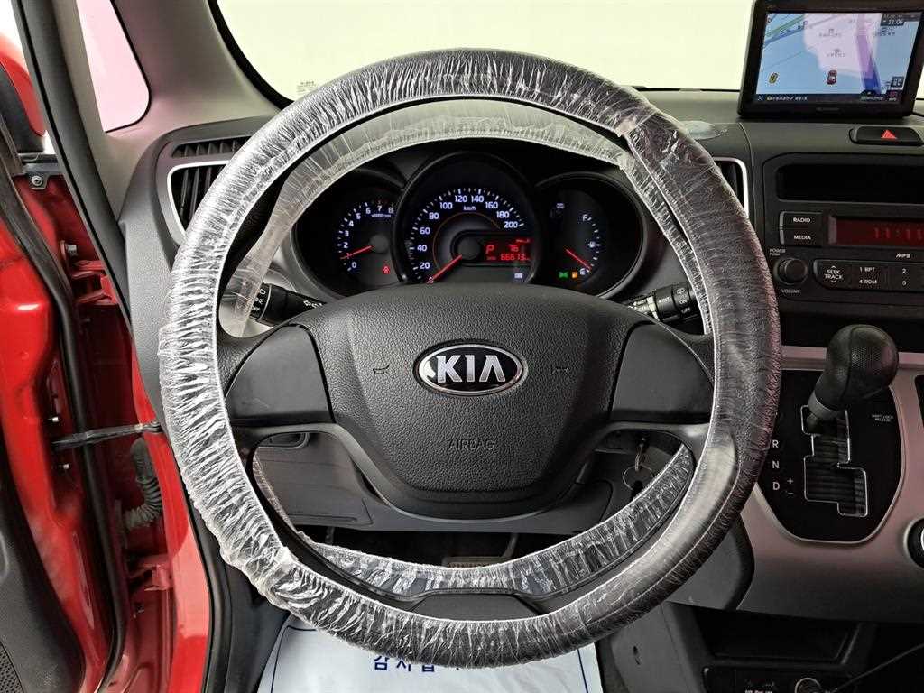 KIA Ray - Vista 7