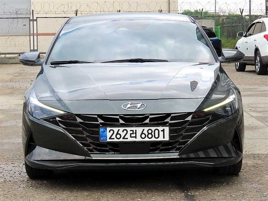 HYUNDAI Avante 2021 Gris - Importación desde Corea - HF Imports Iquique - Foto 1