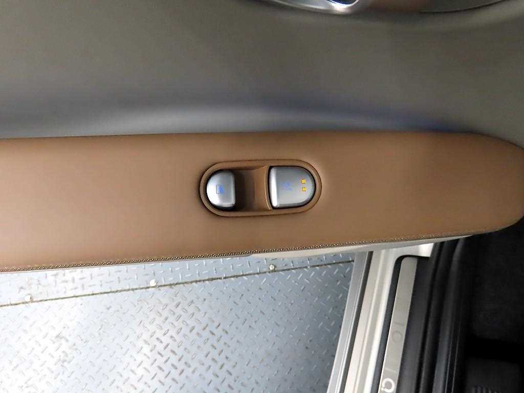HYUNDAI Ioniq 5 - Vista 12