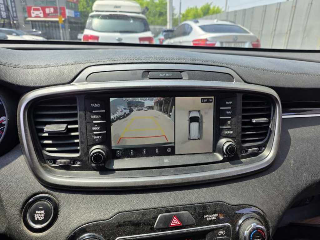 KIA Sorento - Vista 10