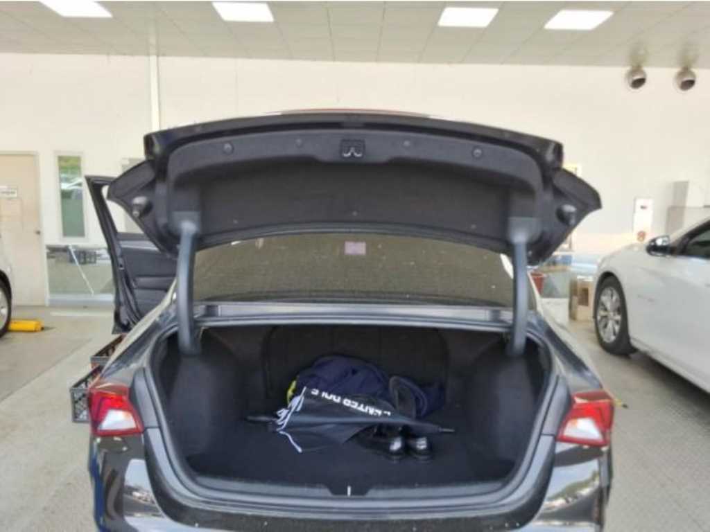 KIA K5 - Vista 3