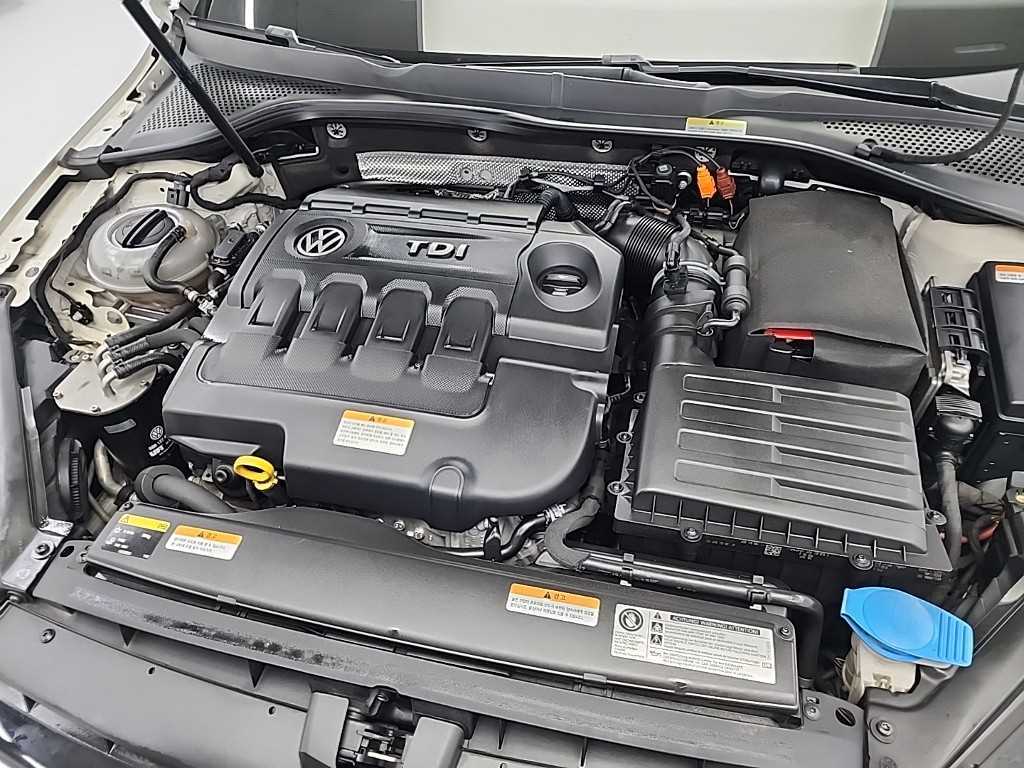 Volkswagen Golf - Vista 5