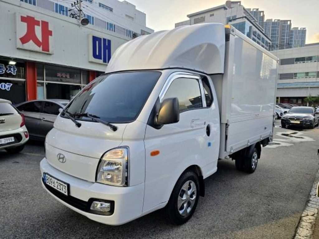 Small Truck Top_Wingbody 2025 Blanco - Importación desde Corea - HF Imports Iquique - Foto 1
