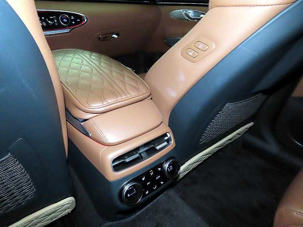 Genesis GV70 2023 Blanco - Importación desde Corea - HF Imports Iquique - Foto 14