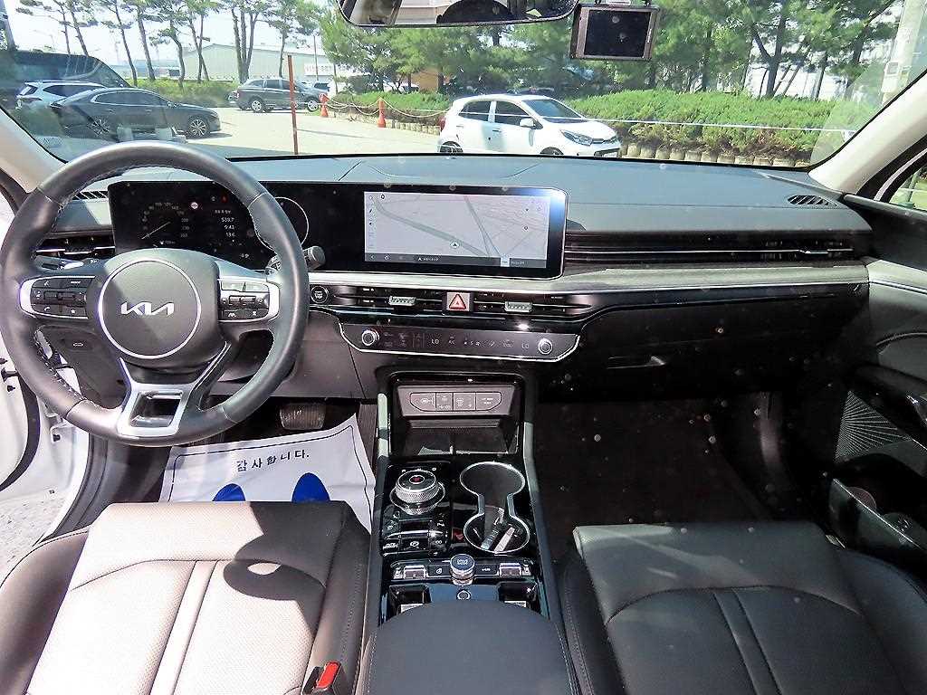 KIA K5 - Vista 7