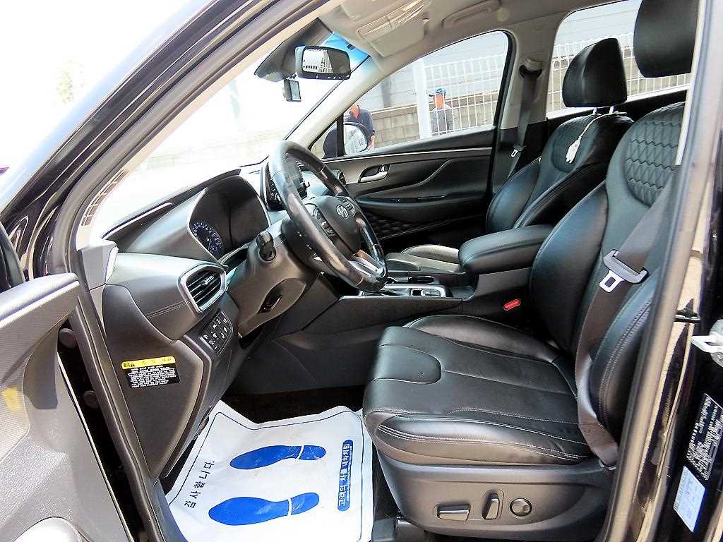 HYUNDAI Santa Fe - Vista 5