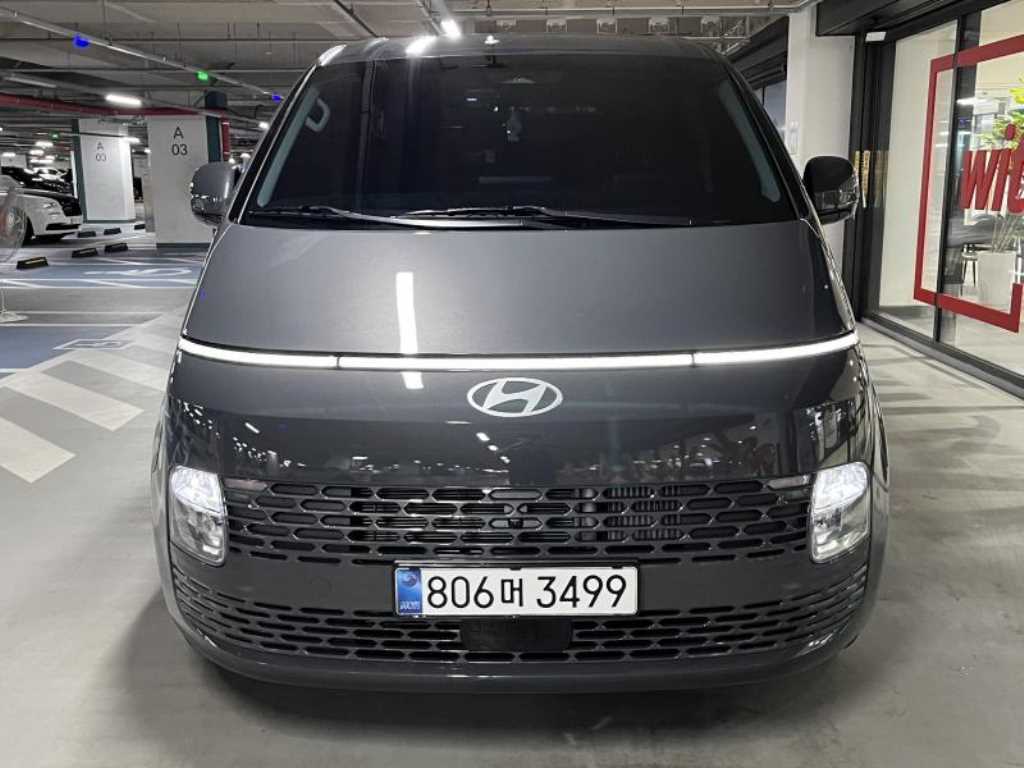 HYUNDAI Staria - Vista 2