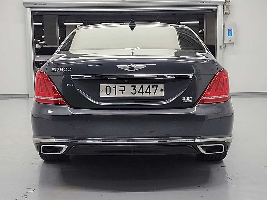 Genesis EQ900 - Vista 4