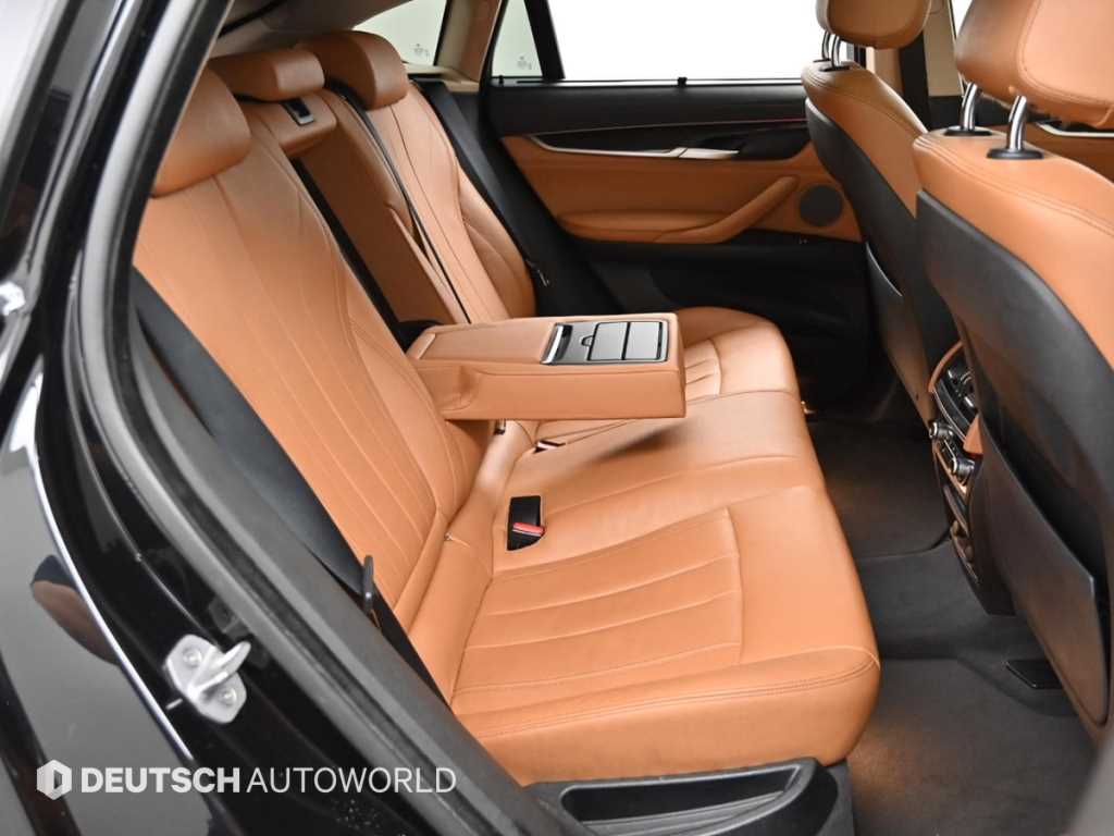 BMW X6 - Vista 12