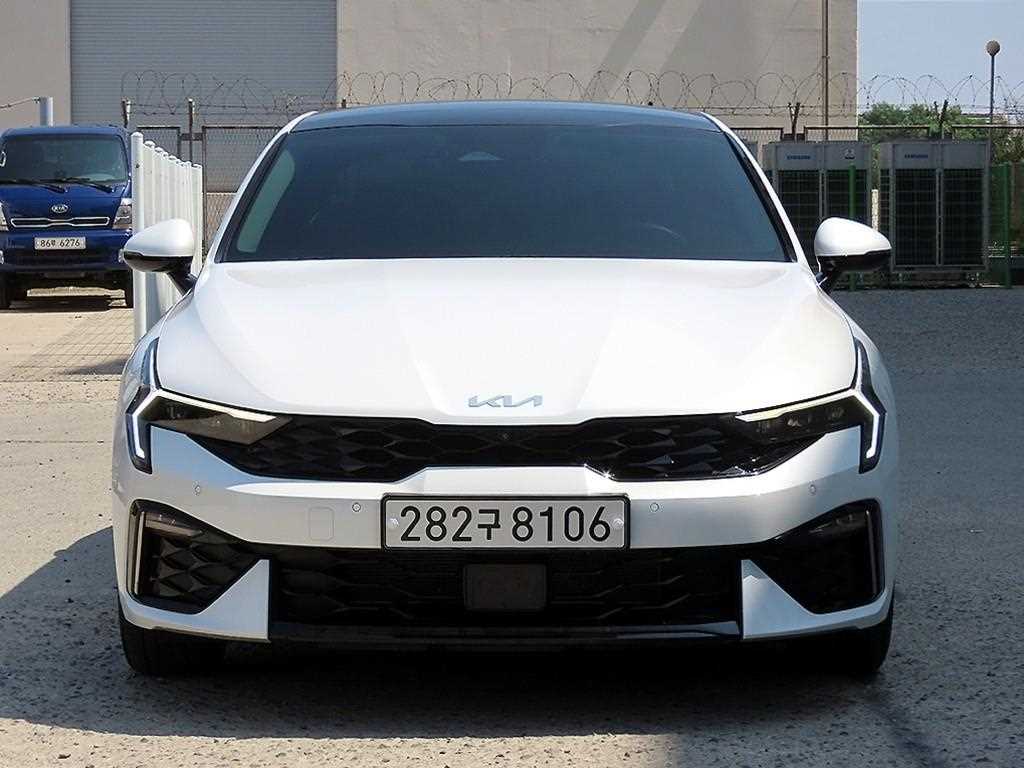 KIA K5 2024 Blanco - Importación desde Corea - HF Imports Iquique - Foto 1