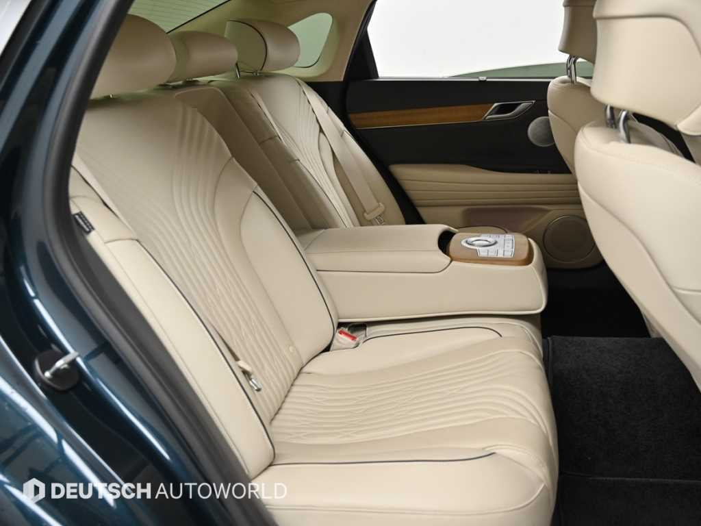 Genesis G80 - Vista 12