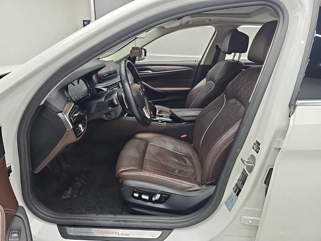 BMW 5 Series - Vista 11