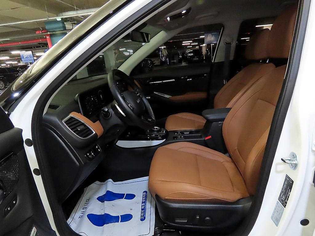 KIA Seltos - Vista 6